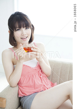 ポートレート 若い女性 ポートレート 若い女性 1668065