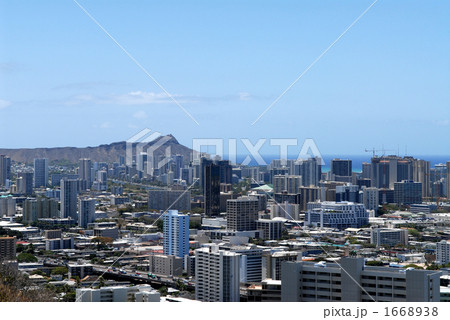 ホノルルからダイヤモンドヘッドを観る ホノルルからダイヤモンドヘッドを観る 1668938