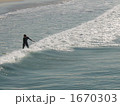 サーフィン　海スポーツ　波乗り　海　カリフォルニア 1670303