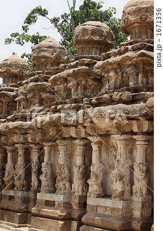 カイラーサナータ寺院境内 カイラーサナータ寺院境内 1671356