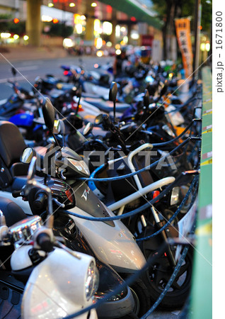 ミニバイク駐輪場 1671800