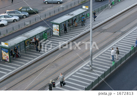 ヘルシンキ中央駅前のトラム停留所 1672813