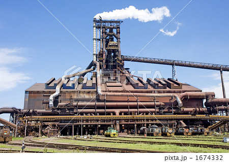世界最大級の溶鉱炉（君津製鉄所・千葉県） 1674332