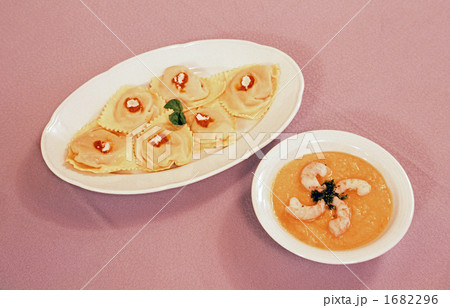 イタリア料理 1682296