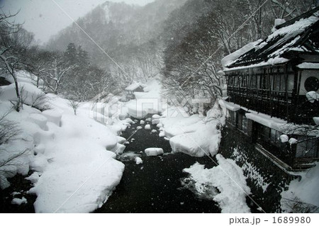 宝川温泉汪泉閣の雪景色 宝川温泉汪泉閣の雪景色 1689980
