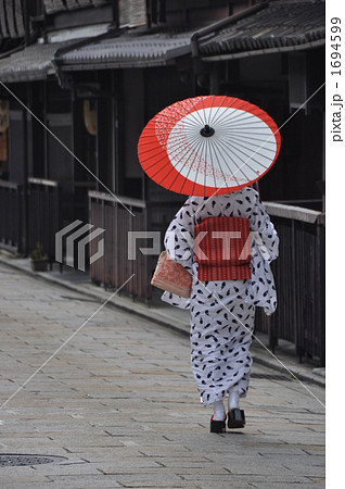 京都の舞妓さんの写真素材