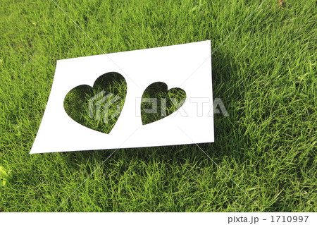 芝生とハート９ 1710997