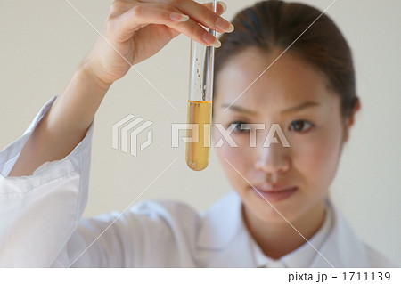 研究開発イメージ（モデル：美月えり） 1711139