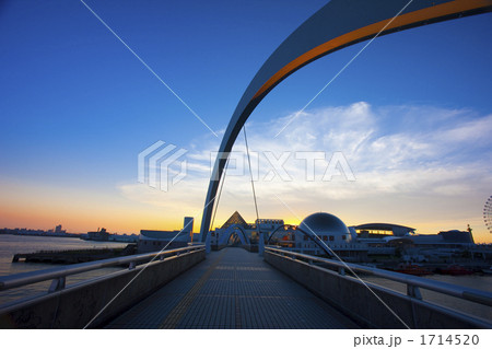 名古屋港 1714520