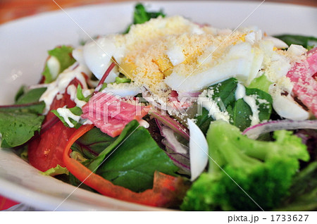 旨味たっぷりのシーザーサラダ 1733627