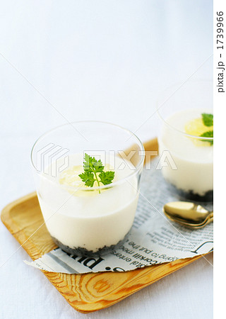 カップデザートレアチーズ 1739966