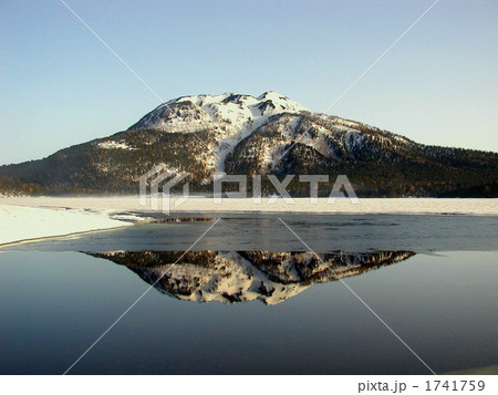 早春の燧岳 1741759