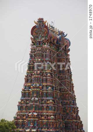 ミナクシー寺院のゴプラ 1748970