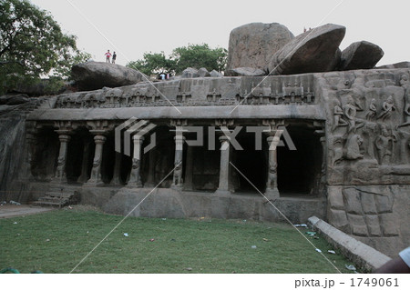 アルジュナの苦行 1749061