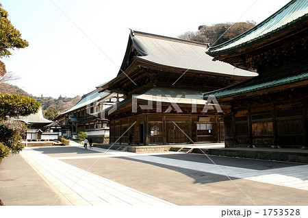 臨済宗五山第一建長寺境内にて 臨済宗五山第一建長寺境内にて 1753528