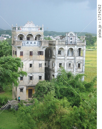 中国・開平の世界遺産・彫楼 1754262