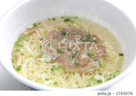 ３分で出来上がりカップラーメン 1763078