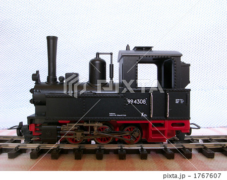 欧州型ナローゲージ蒸気機関車のho模型の写真素材