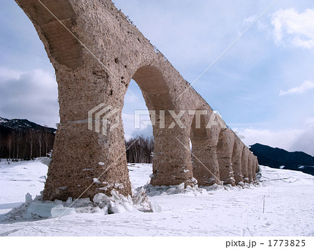 タウシュベツ橋梁 タウシュベツ橋梁 1773825