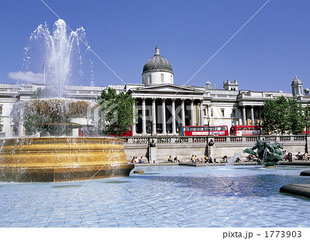 ロンドンのトラファルガー広場 ロンドンのトラファルガー広場 1773903