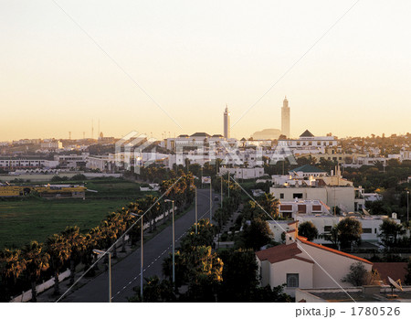 朝のアインディアブ地区  1780526