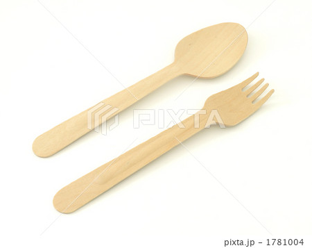 木製のスプーンとフォーク 1781004