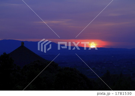 二月堂から見た夕日 1 二月堂から見た夕日 1 1781530
