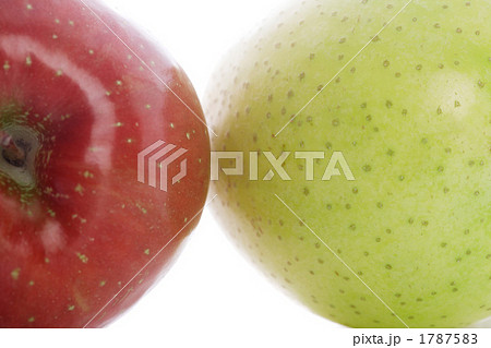 青リンゴと赤リンゴ 1787583