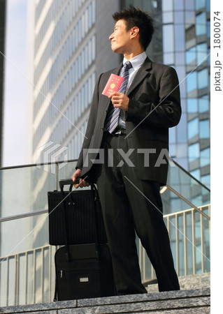 男性 仕事 スーツ (会社員 サラリーマン ビジネスマン 派遣社員 社会人) 1800074