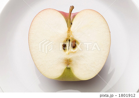 りんご断面の写真素材
