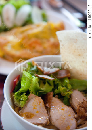 ベトナム料理（カオラウ） 1806512