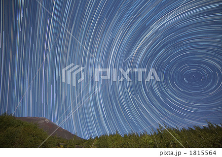 富士山と星空 1815564