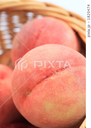 かごの桃 かごの桃 1820474