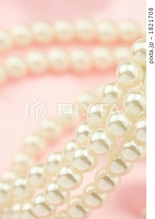 真珠のネックレス 1821708
