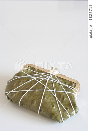 財布に紐 1822715
