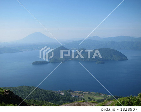 洞爺湖と羊蹄山 1828907