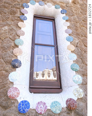 POP WINDOW 1832724