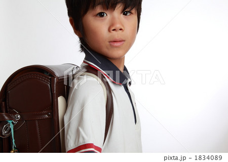 ランドセルの男の子 ランドセルの男の子 1834089
