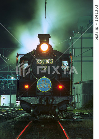 SL北びわこ号 夏 C56160 夜景 米原 駐機 SL北びわこ号 夏 C56160 夜景 米原 駐機 1841303