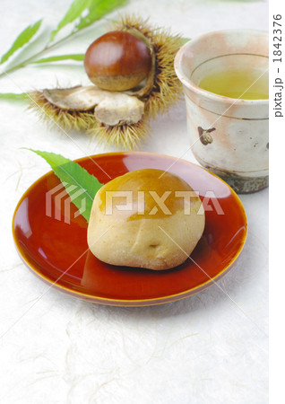 秋の栗まんじゅう 1842376