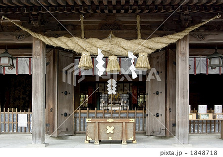 注連縄 阿蘇神社 しめ縄の写真素材