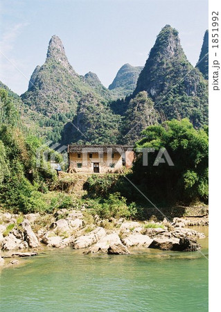 中国・桂林の漓江下り 1851992