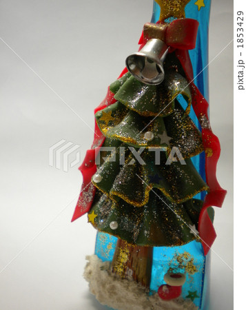 粘土でできたクリスマスツリー 1853429