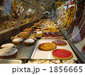 市場のケーキ 1856665