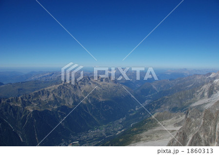 エギーユ・デュ・ミディ展望台から望む地平線 1860313