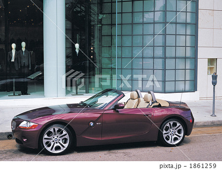 ビバリーヒルズのロデオドライブ  1861259