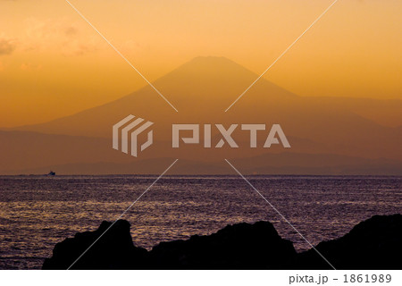 葉山　一色海岸からの富士山 1861989