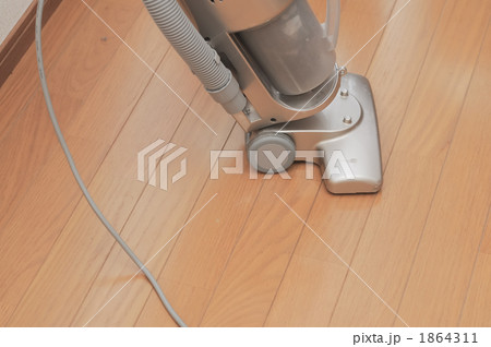 使用感のある掃除機 1864311