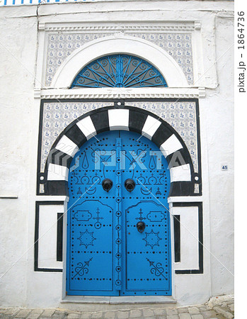 シディ・ブ・サイド シディ・ブ・サイド 1864736