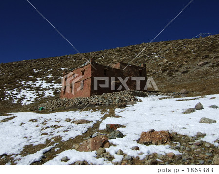 カイラス内院のセルン・ゴンパ 1869383